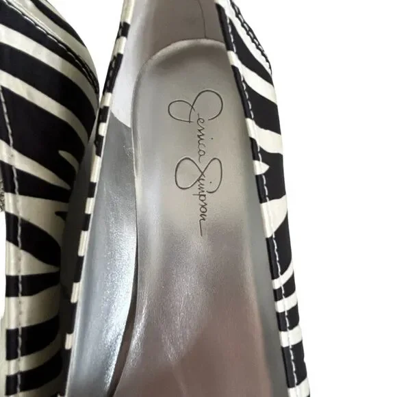 Jessica Simpson Black White Zebra Fabric Wedge Sz 7.5 Kitten Heel Buckle JS-DAFA - Picture 6 of 10